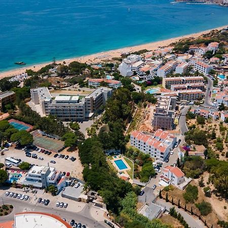Charming Beachside Apartment W/ Pool By Lovelystay Albufeira Luaran gambar
